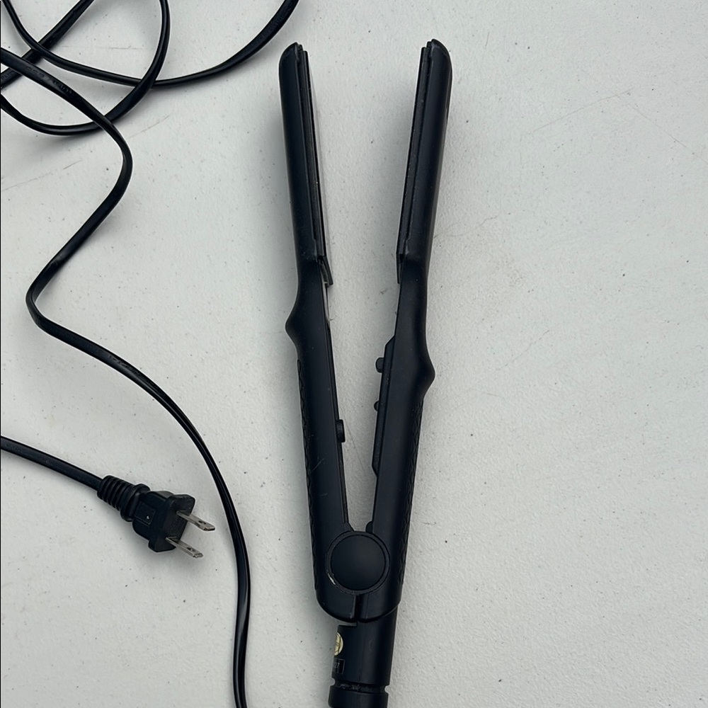 Black Hair Straightener